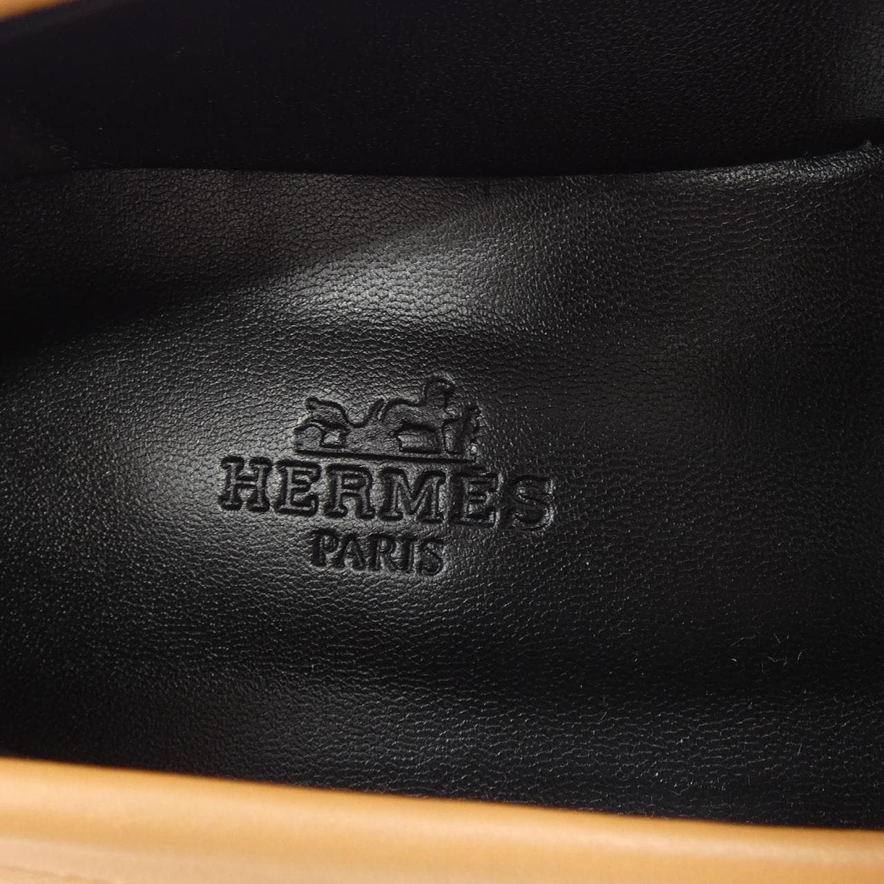 エルメス HERMES フォーブル FAUBOURG パリバックル 222252Z シューズ