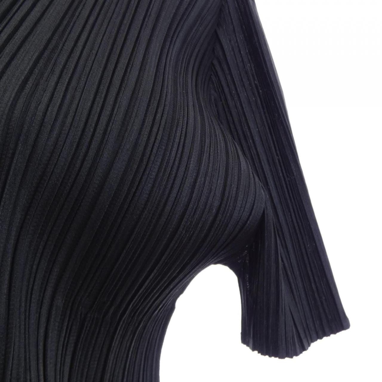 プリーツプリーズ PLEATS PLEASE PP13-JT133 トップス