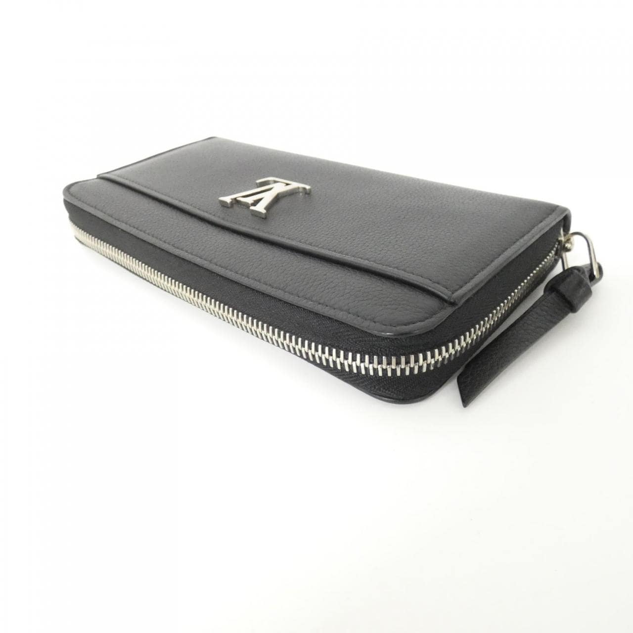 ルイヴィトン ジッピー ロックミー M62622 財布