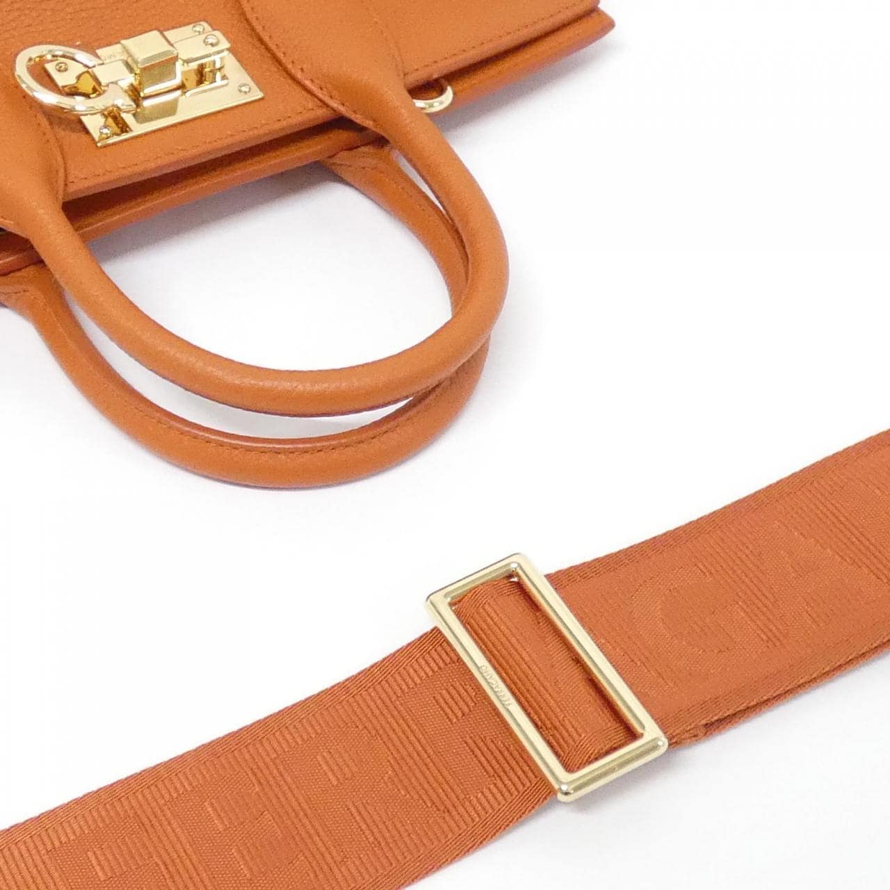 【新品】サルヴァトーレフェラガモ THE STUDIO 21 4493 バッグ