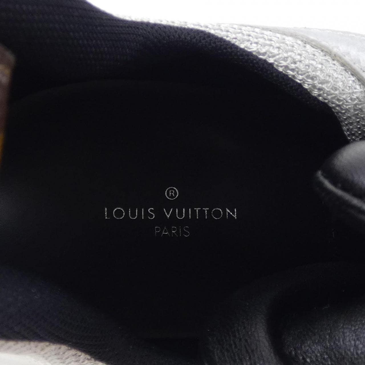 ルイヴィトン LOUIS VUITTON LVアークライトライン スニーカー