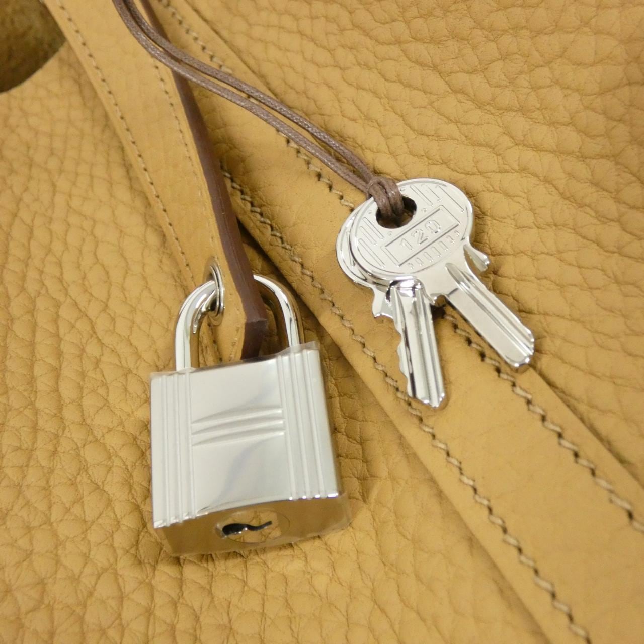 【未使用品】エルメス ピコタン ロック MM 060991CK バッグ