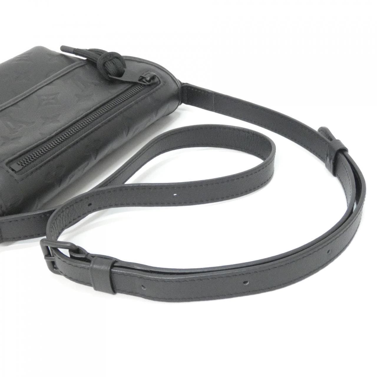 ルイヴィトン モノグラム シャドウ パルス ウェアラブル ウォレット M12636 ショルダーバッグ