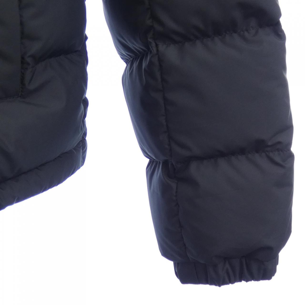 【新品】モンクレール MONCLER LAVERAET ダウンジャケット