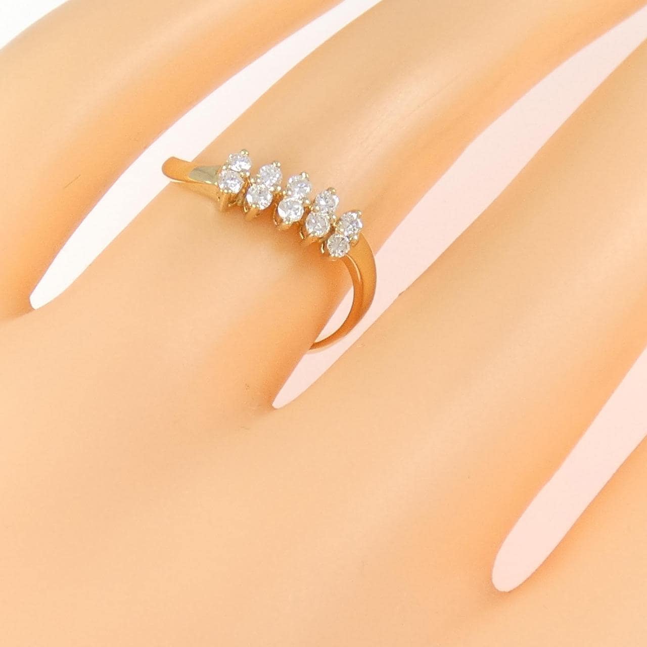 18KYG ダイヤモンド リング 0.18CT