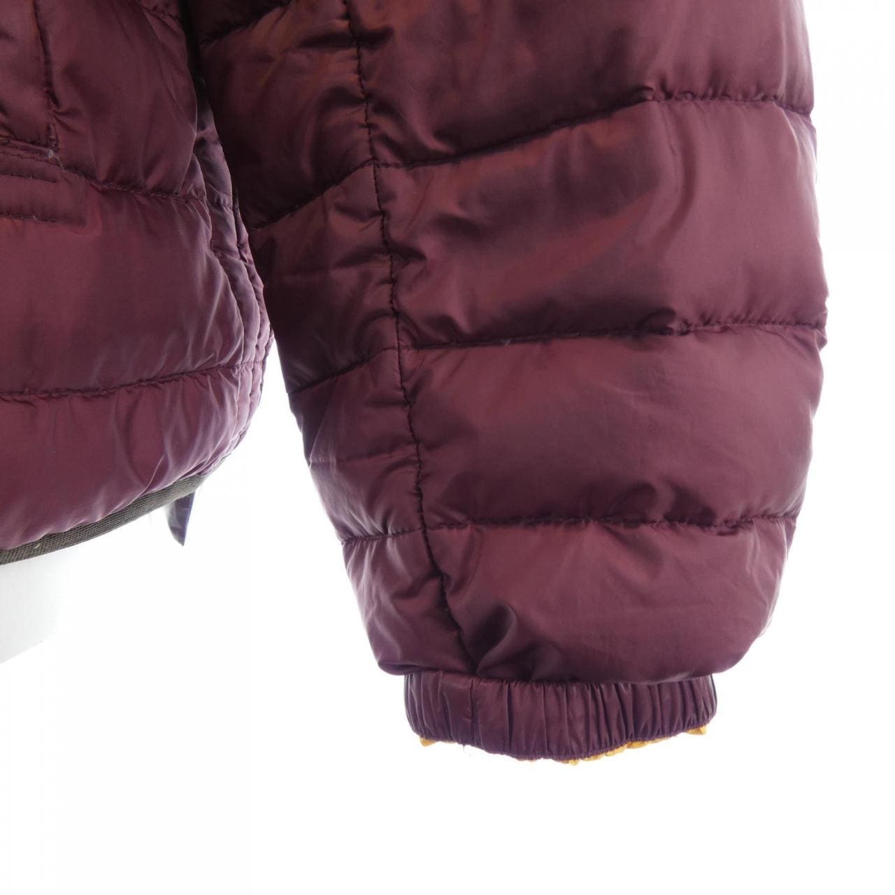 プラダ PRADA SGN614 ダウンジャケット