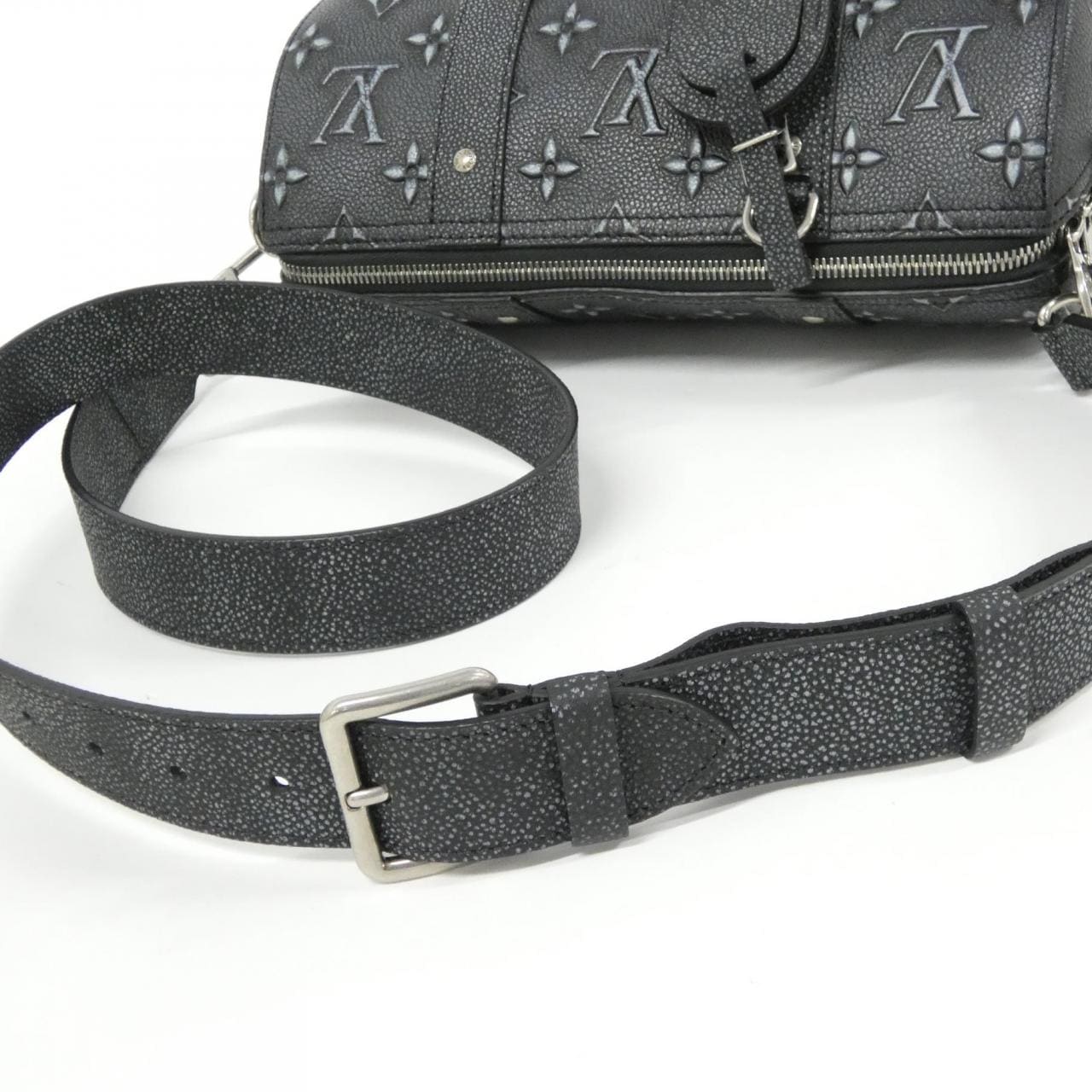 ルイヴィトン シティ キーポル M21448 ショルダーバッグ