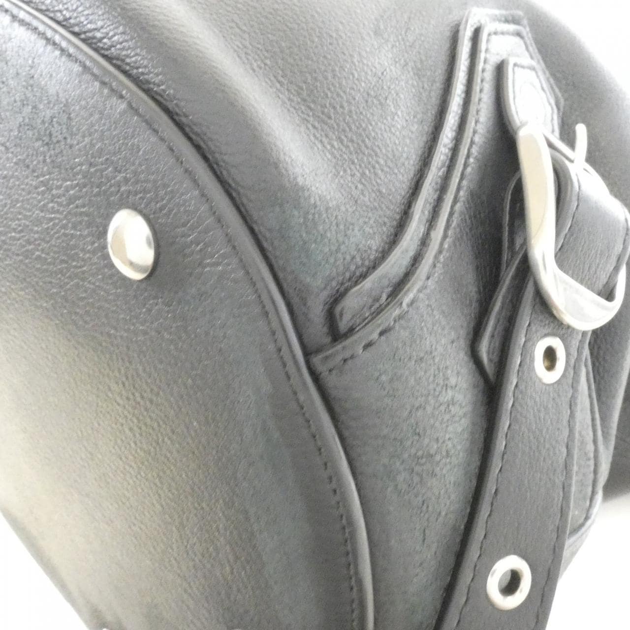 バレンシアガ 702036 210BZ ショルダーバッグ