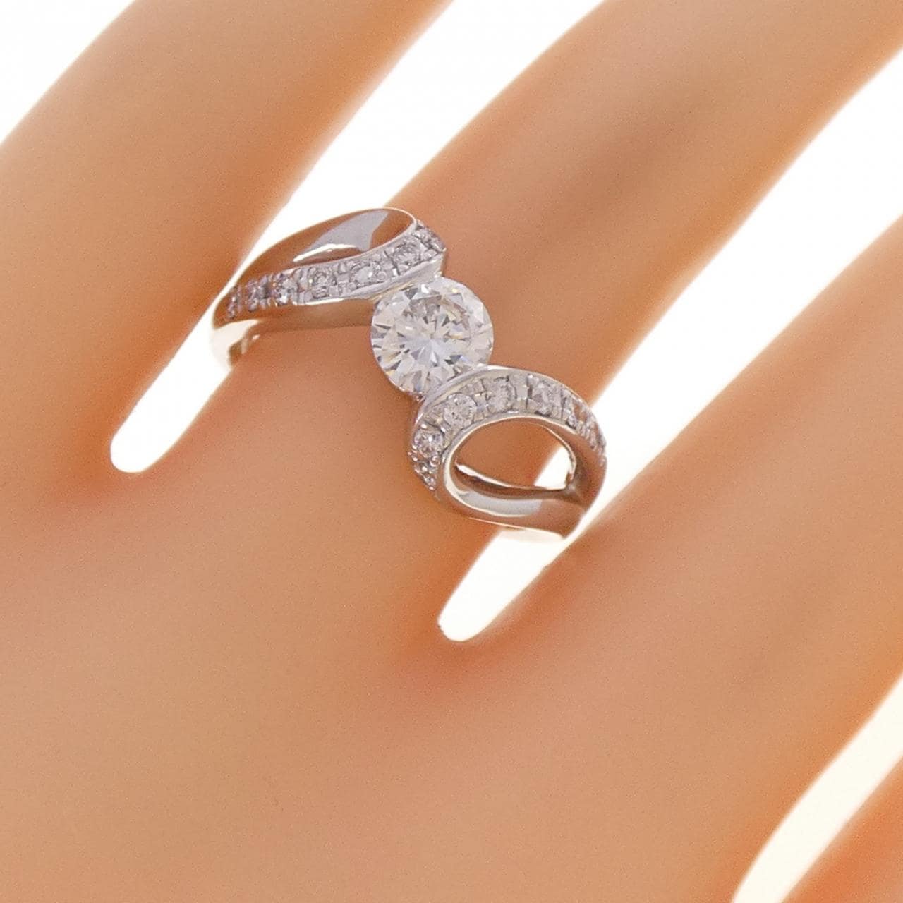 PT900 ダイヤモンド リング 0.59CT
