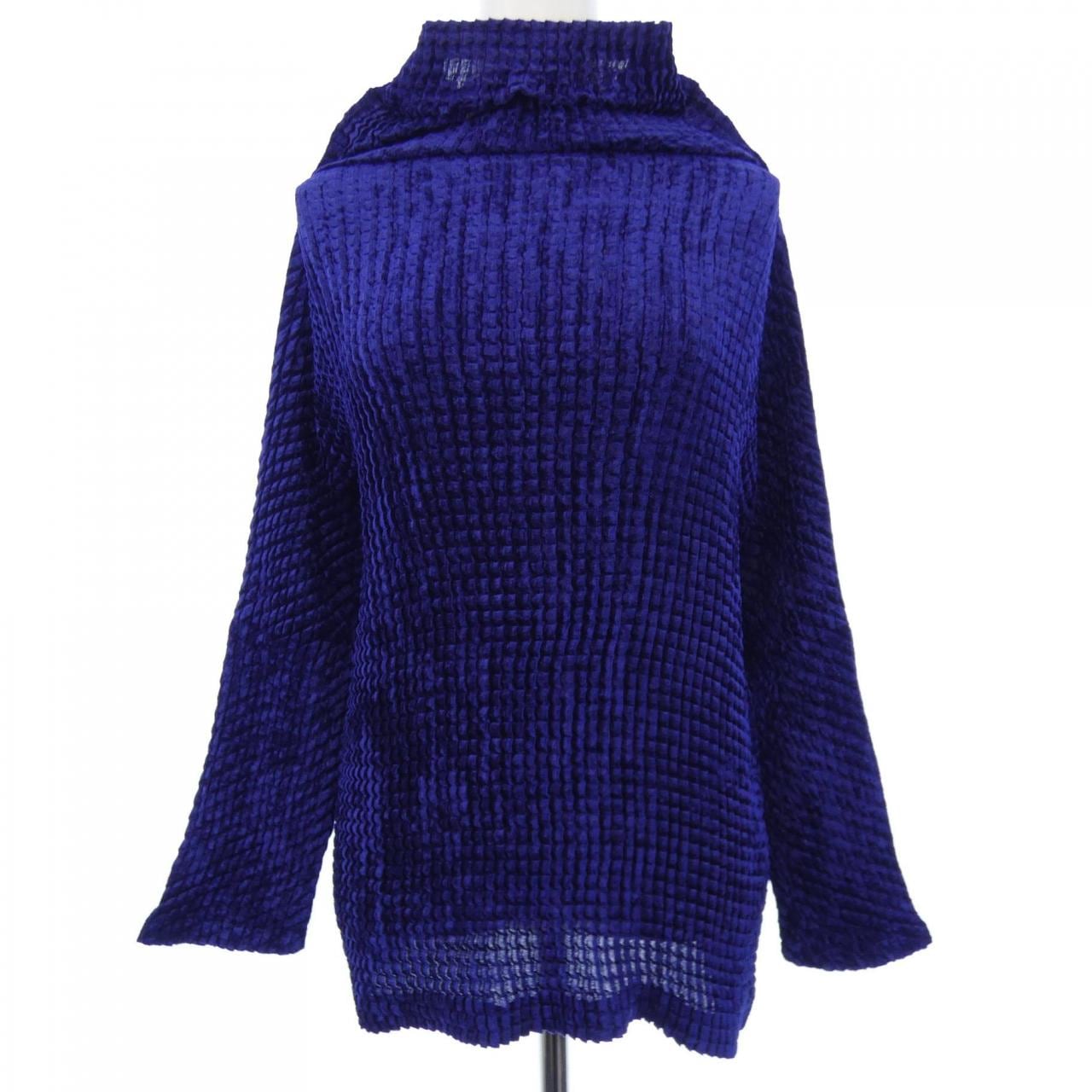 ミーイッセイミヤケ me ISSEY MIYAKE MI23FJ601 トップス