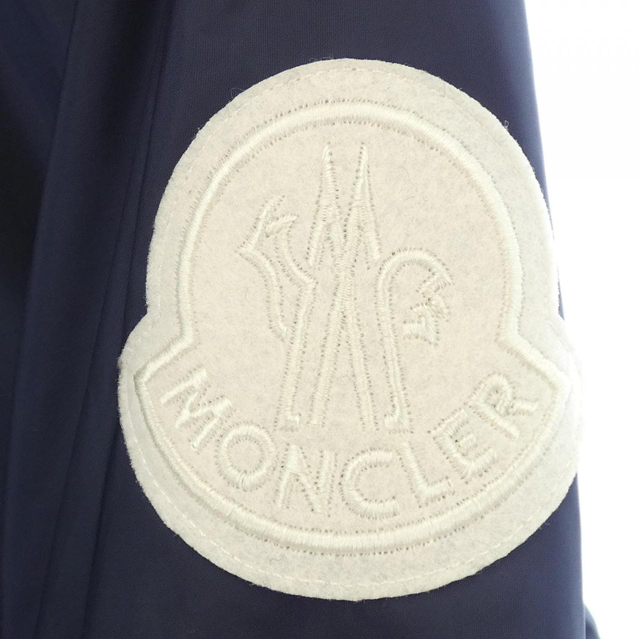 モンクレール MONCLER ブルゾン