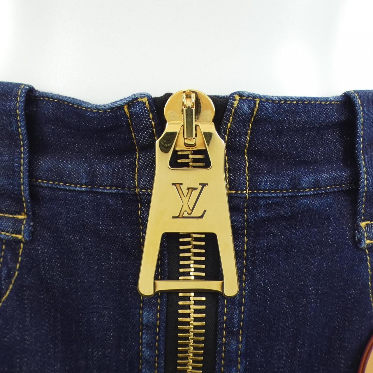 ルイヴィトン LOUIS VUITTON FOJU14AID スカート