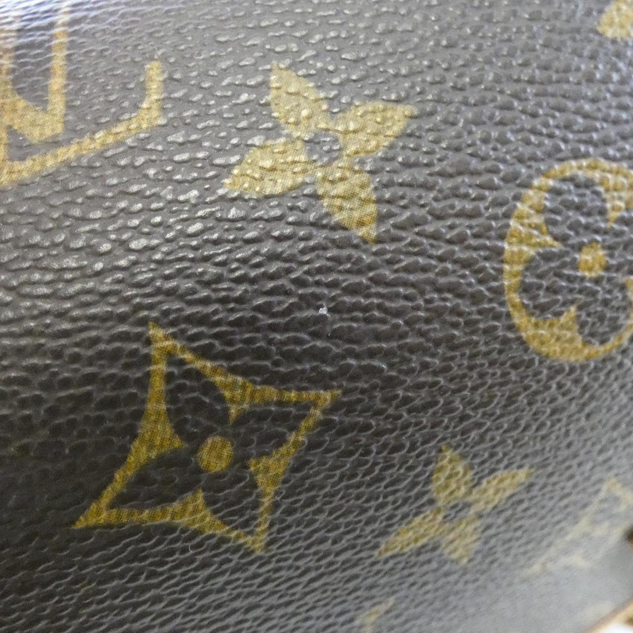 ルイヴィトン モノグラム ソローニュ M42250 ショルダーバッグ