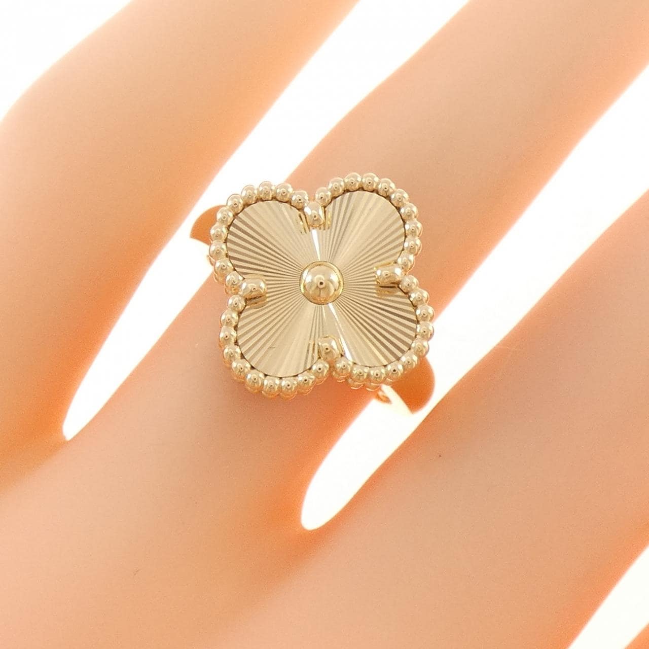 ヴァンクリーフ&アーペル ヴィンテージ アルハンブラ リング