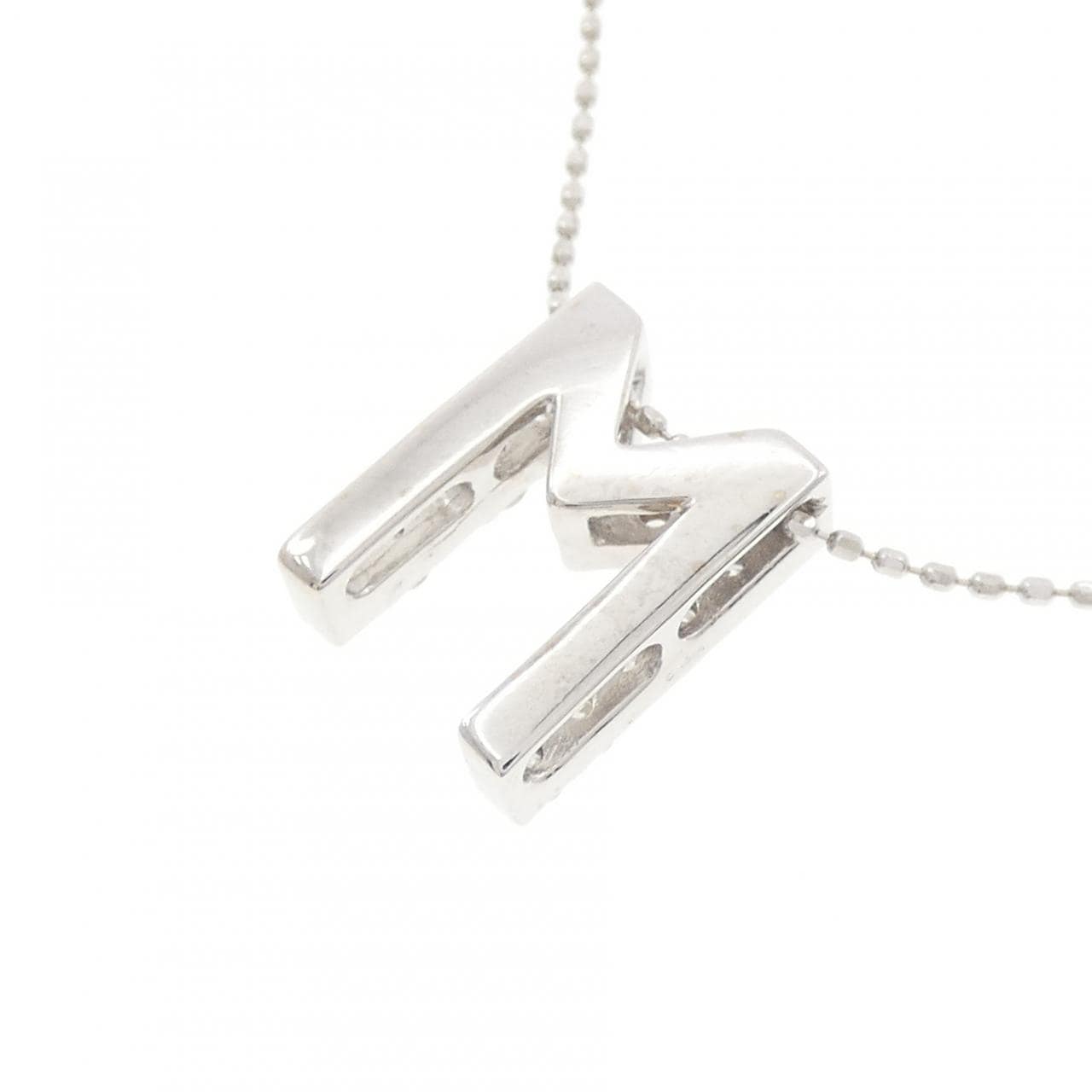 K18WG イニシャルM ダイヤモンド ネックレス 0.34CT