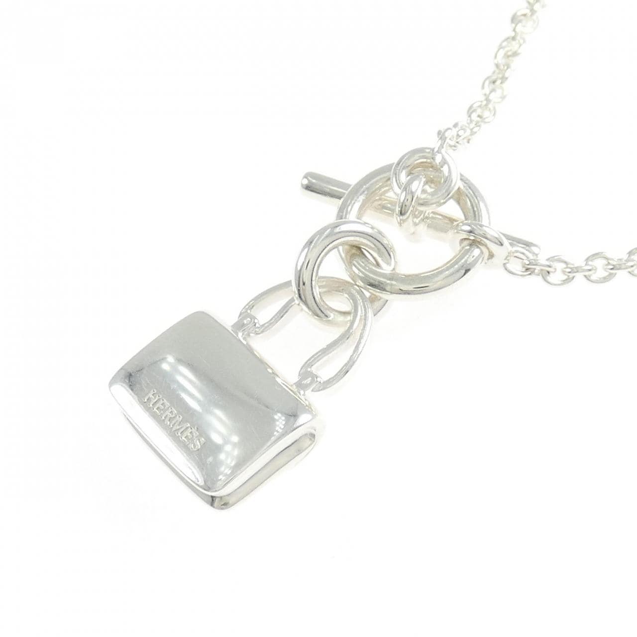 エルメス アミュレット コンスタンス ネックレス