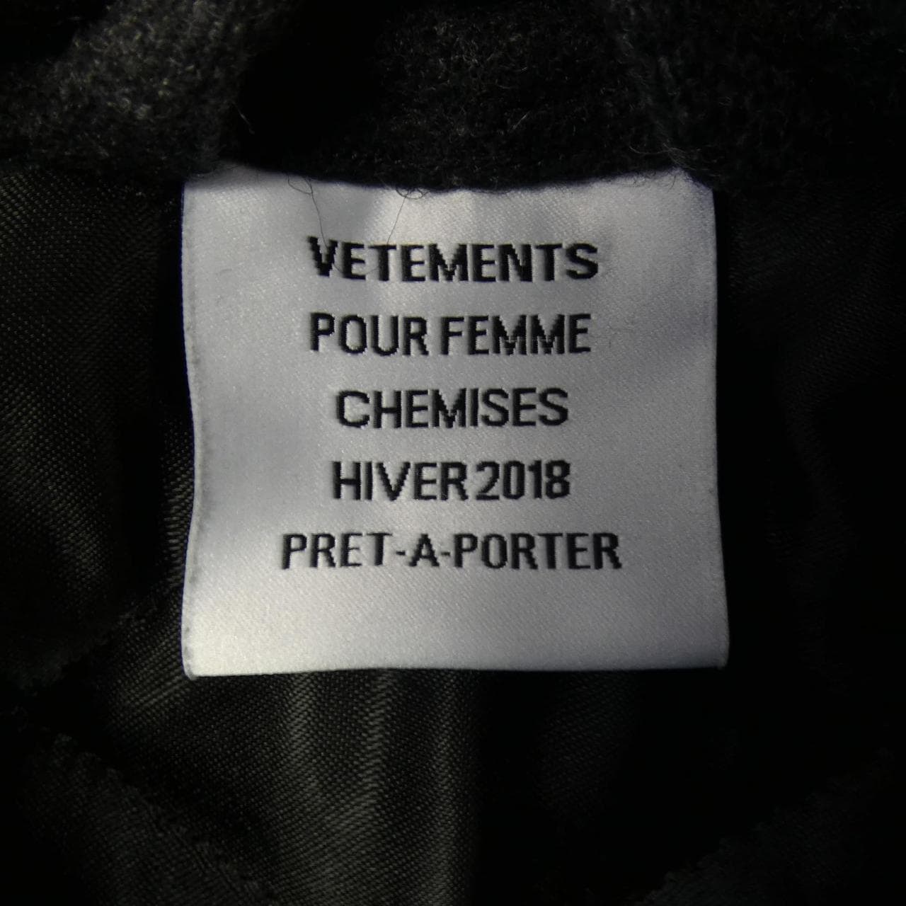 ヴェトモン VETEMENTS WAH18SH5 ジャケット