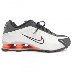 ナイキ NIKE スニーカー