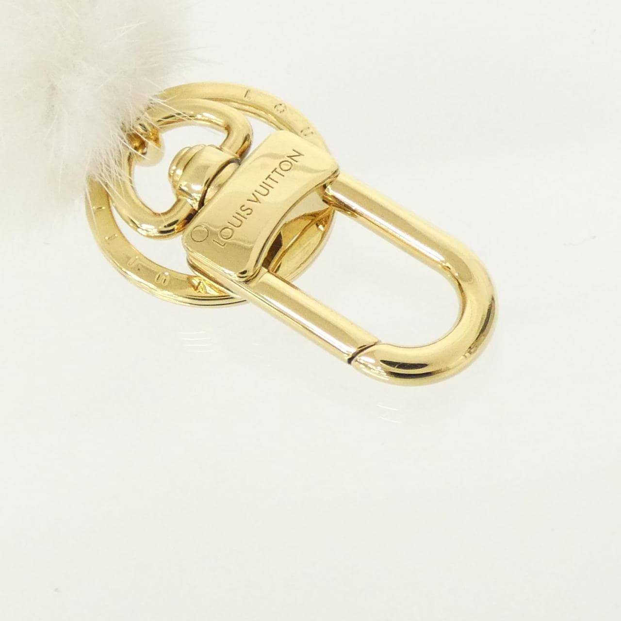 LOUIS VUITTON Keychain Vivienne Fur M02300 Qeelin