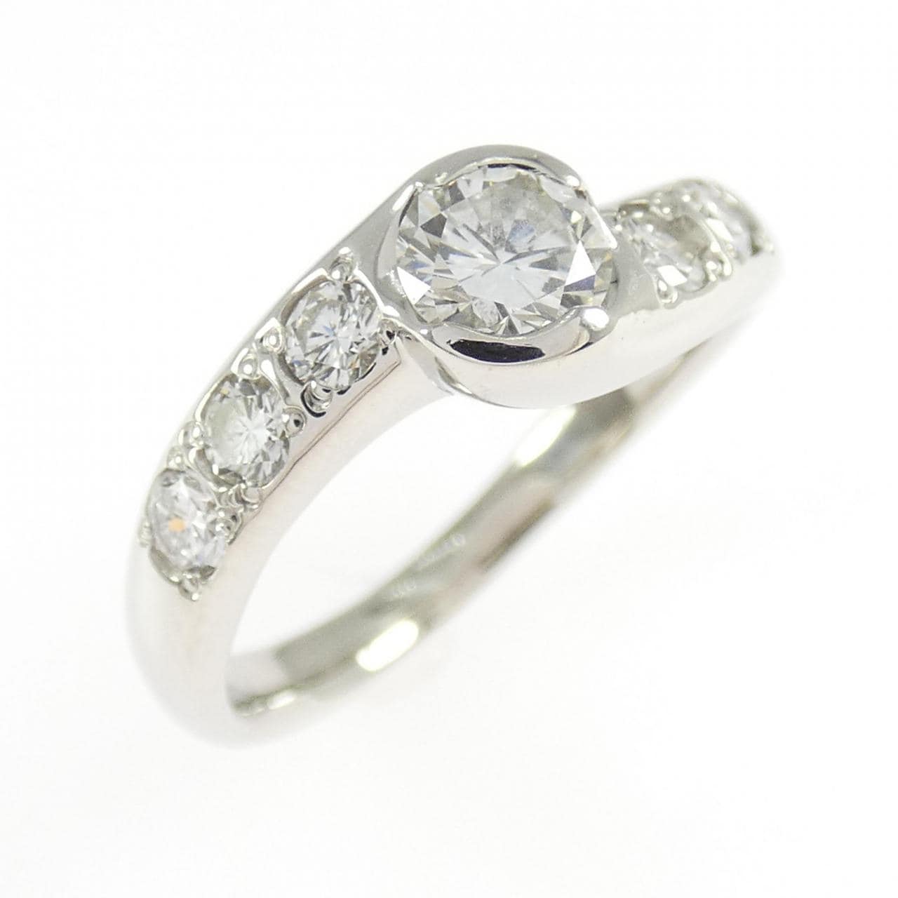 PT900 ダイヤモンド リング 0.331CT