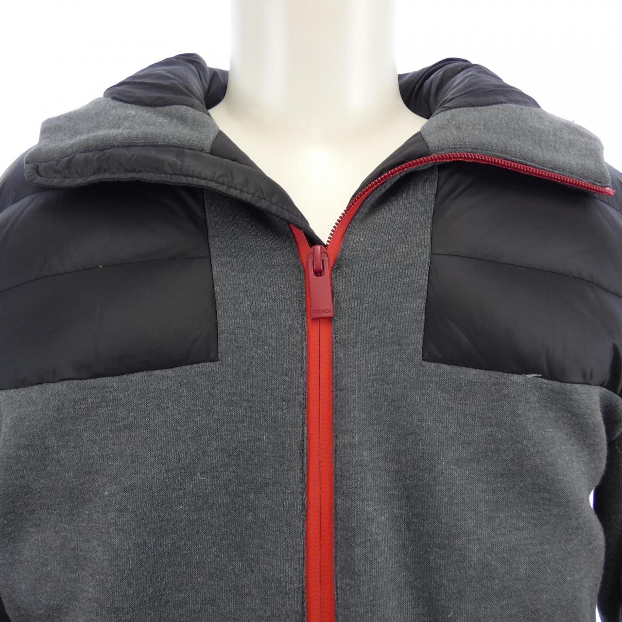 フェンディ FENDI FAA600 ダウンジャケット