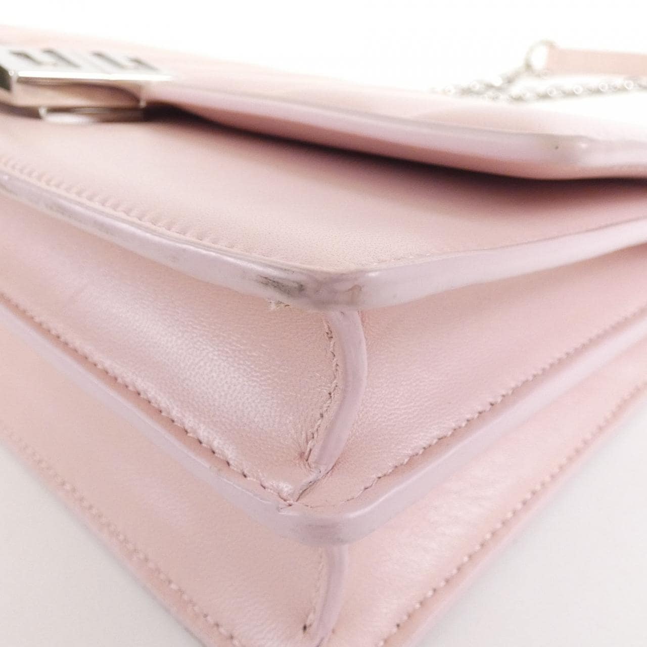 GIVENCHY 4G Medium Chain Bag BB50KHB16J Shoulder Bag