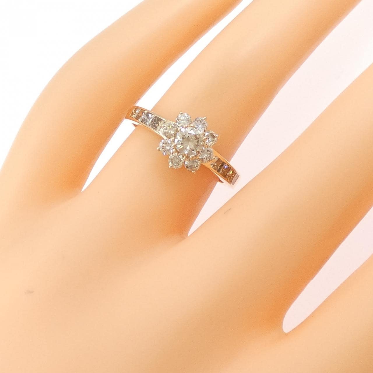ジーエスティービー ダイヤモンド リング 1.00CT