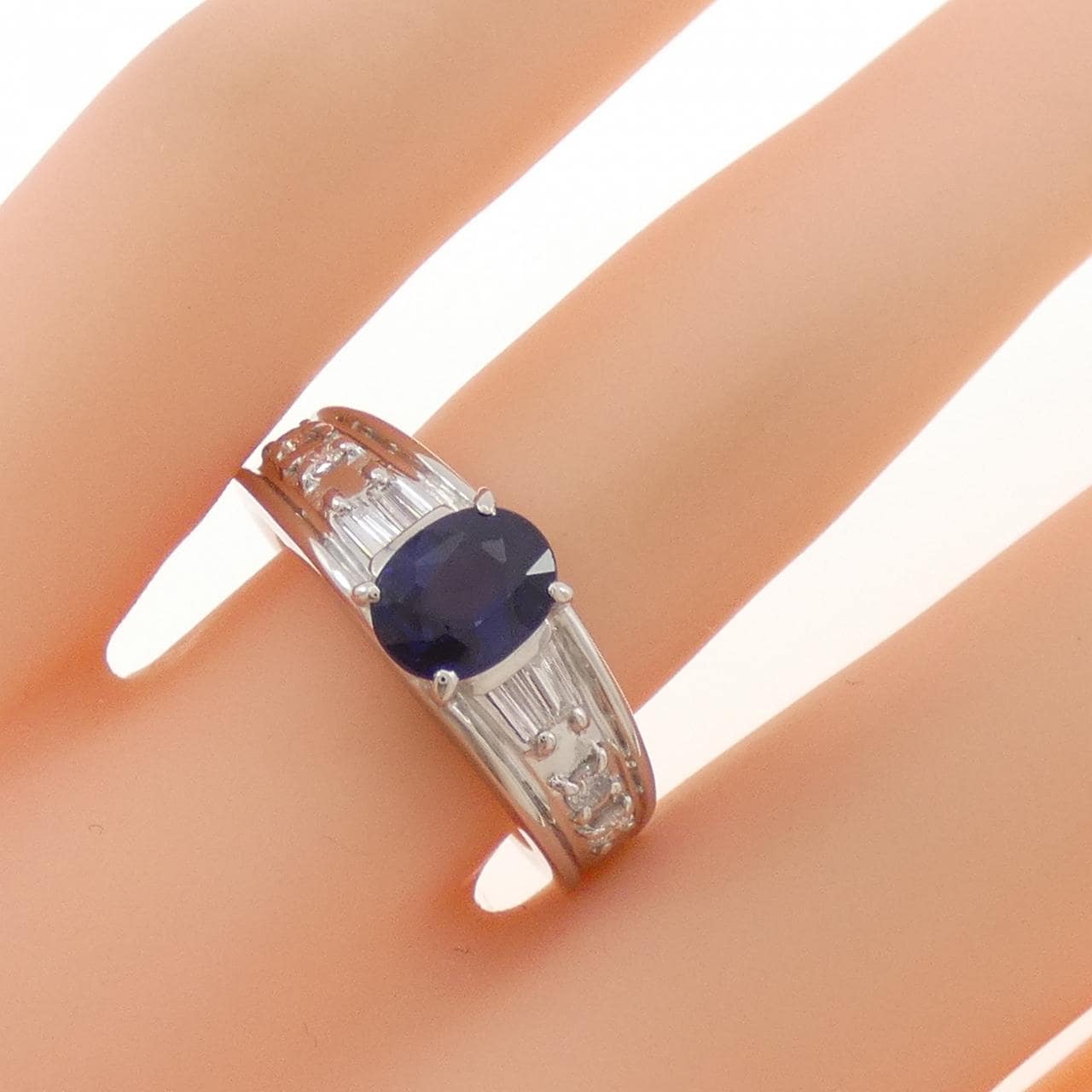 PT900 サファイヤ リング 1.029CT
