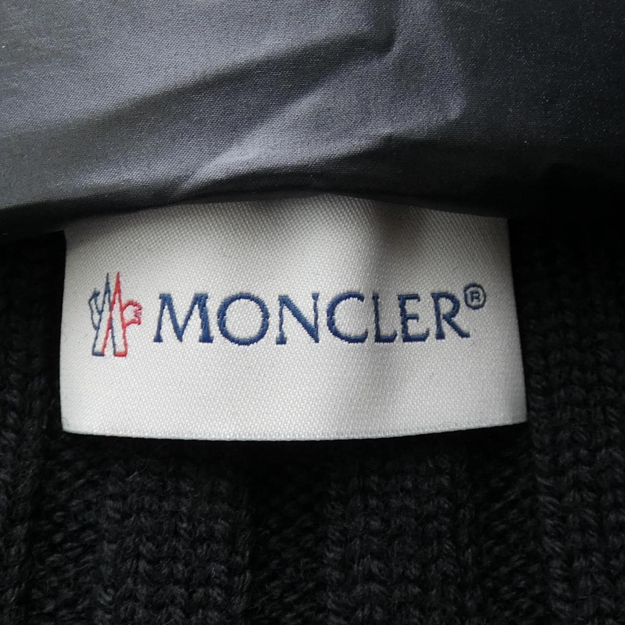 モンクレール MONCLER ダウンジャケット