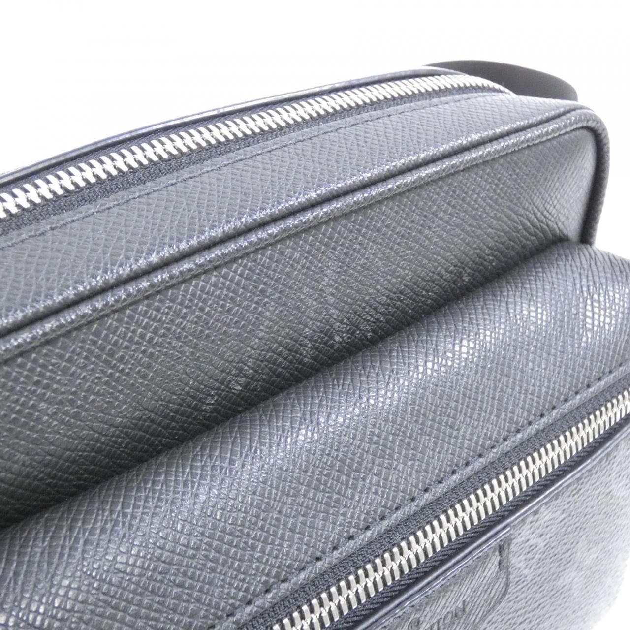 LOUIS VUITTON Taiga Rama Bum Bag Outdoor M30245 Shoulder Bag