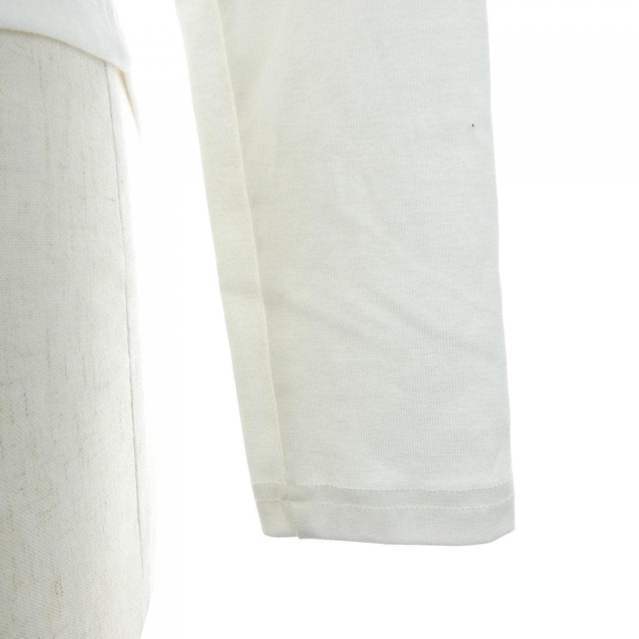 PELLICULE 095 トップス