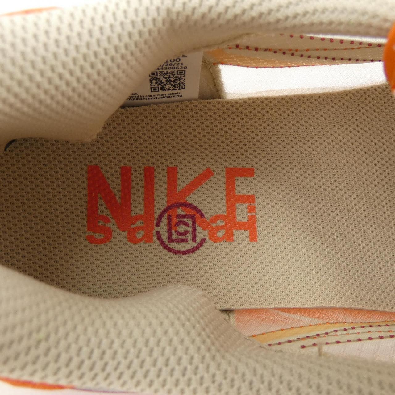 ナイキ NIKE スニーカー