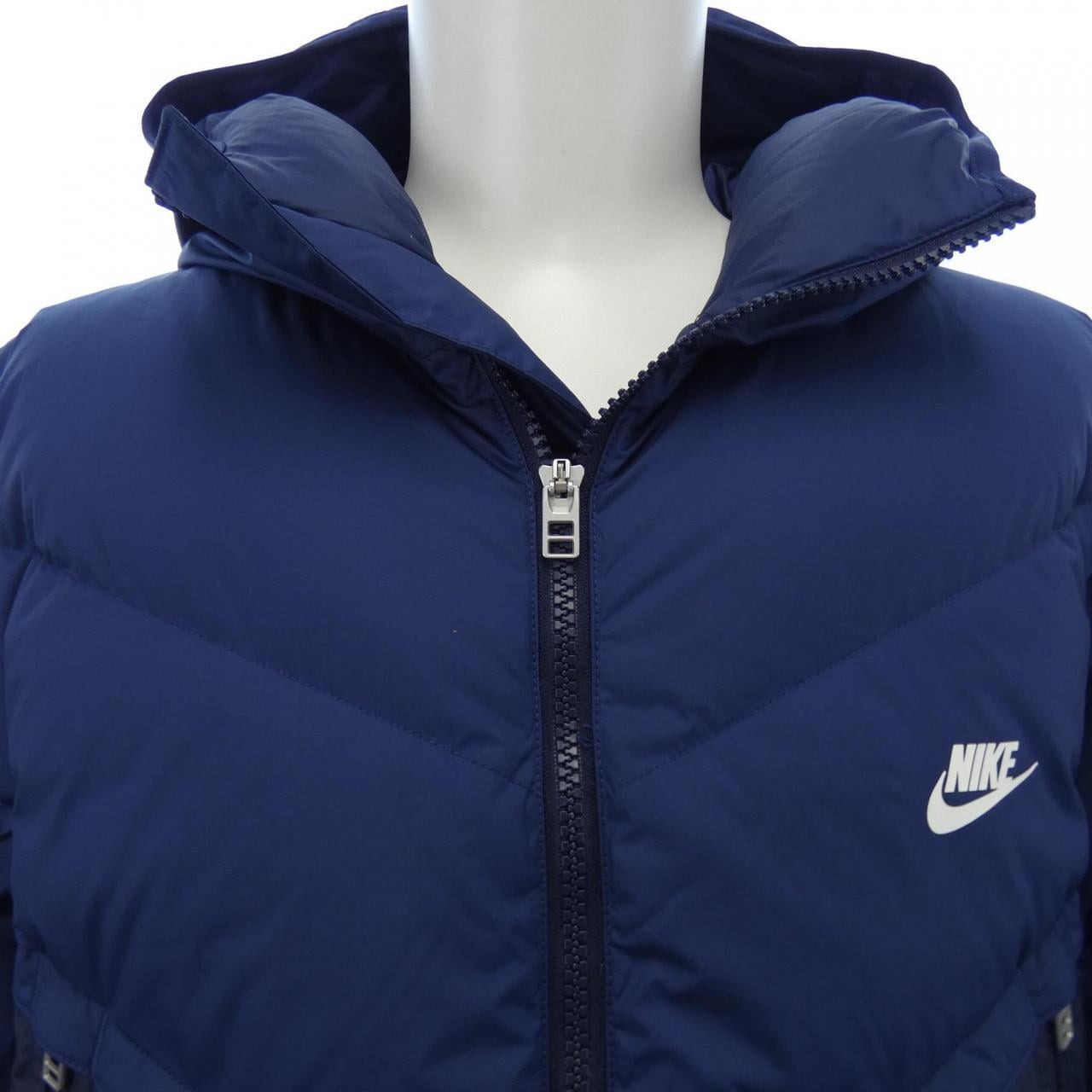 ナイキ NIKE ダウンジャケット