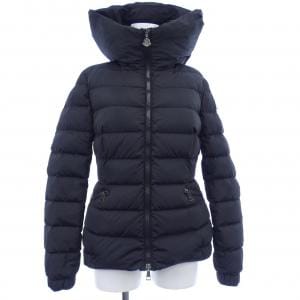 モンクレール MONCLER ダウンジャケット
