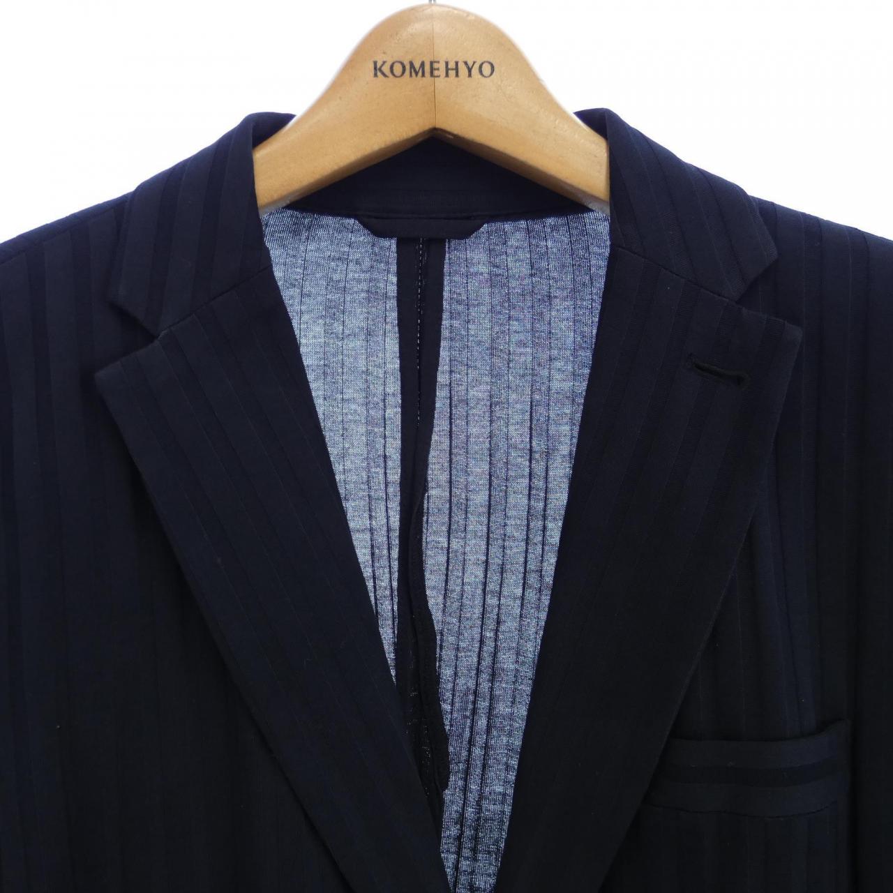 EMPORIO ARMANI安普里奧·阿瑪尼夾克