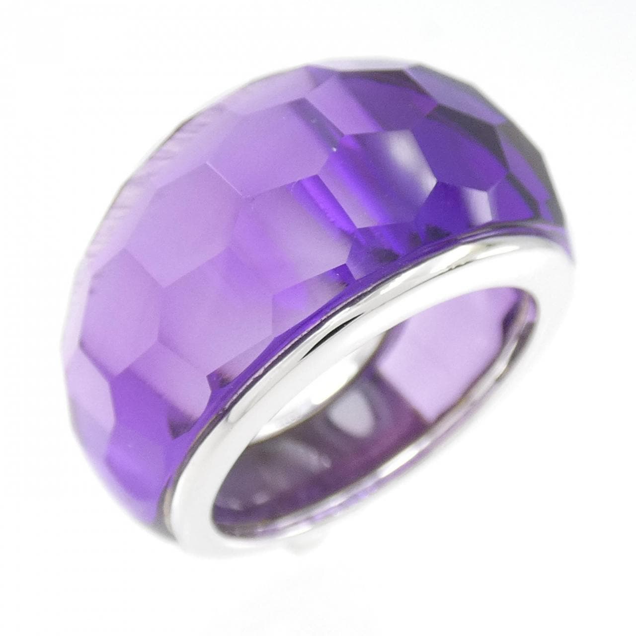 K18WG amethyst ring