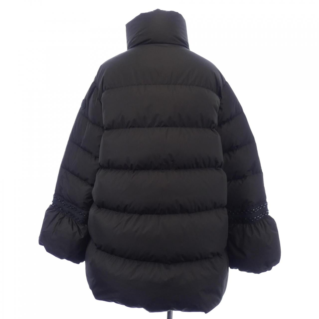 モンクレール MONCLER ダウンジャケット