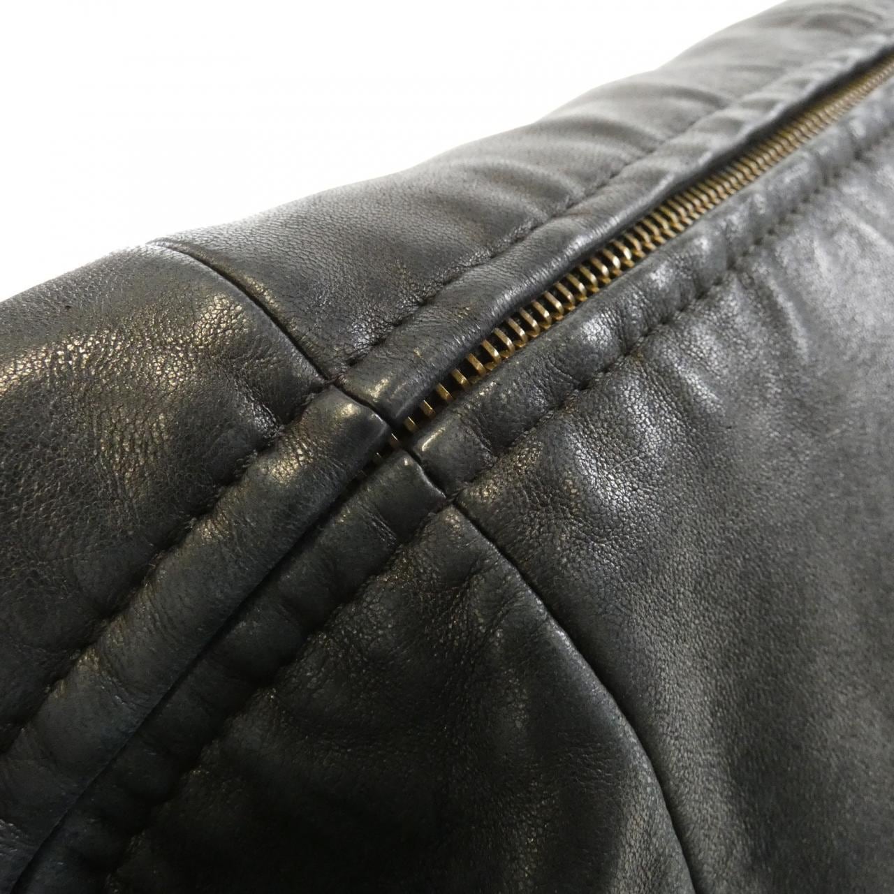 シャネル ショルダーバッグ