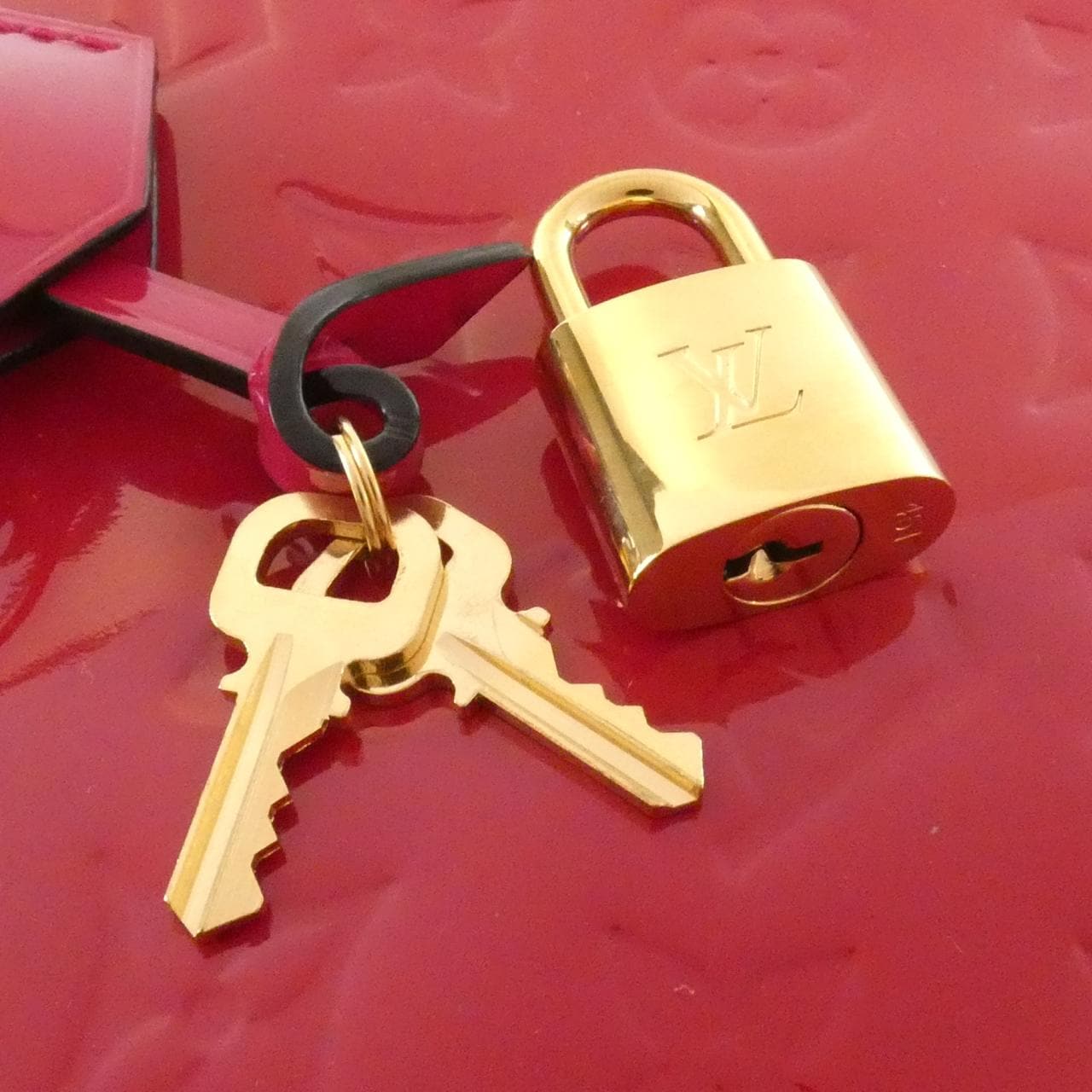 ルイヴィトン ヴェルニ アルマ PM M91770 バッグ ハンドバッグ