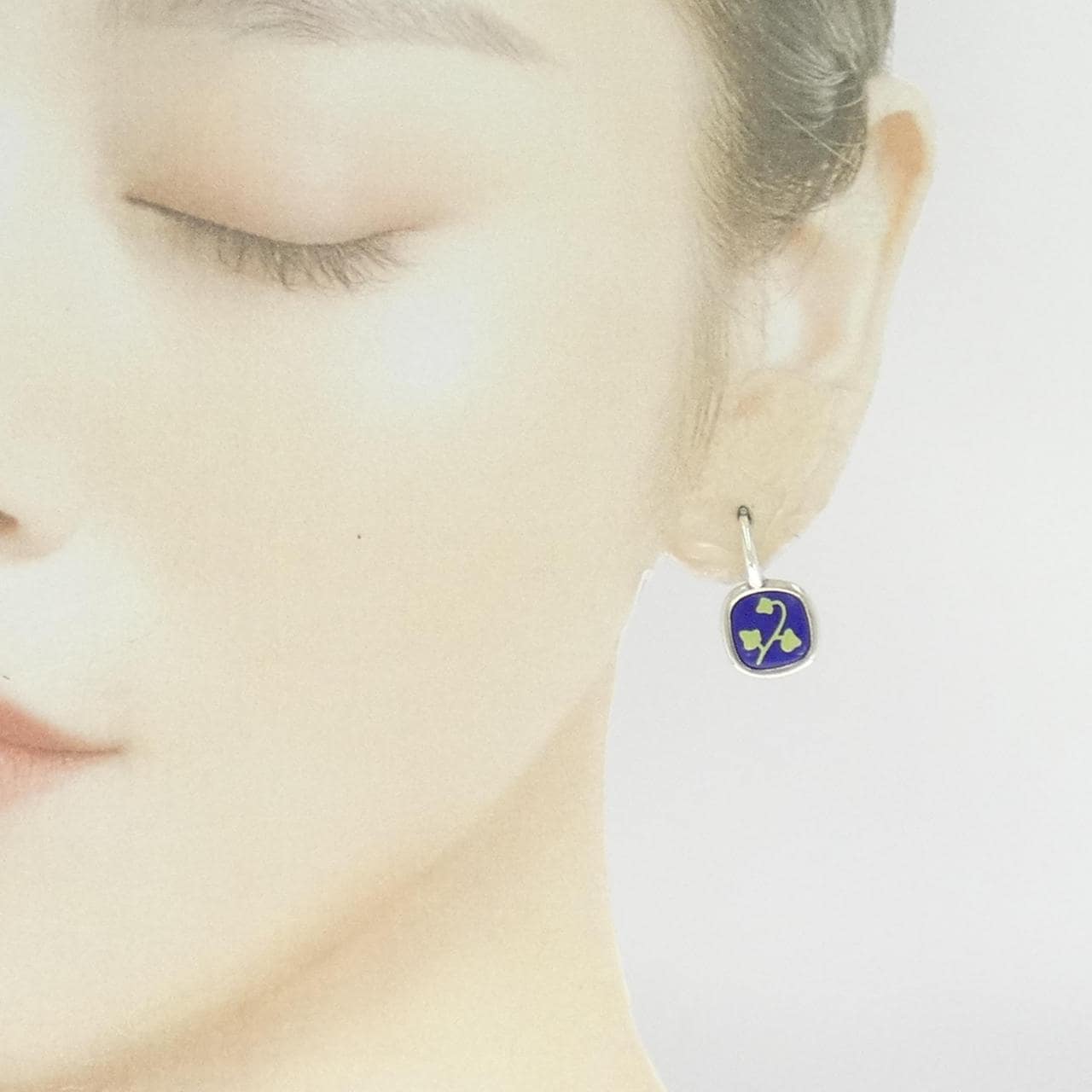 POMELLATO imitation stone earring (single ear)