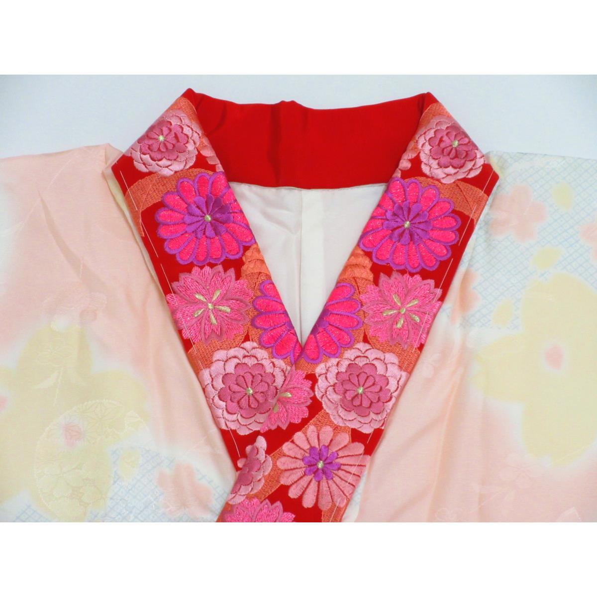 Furisode Kimono by Yamaoka Koto, 2-piece set of kimono and nagajuban
