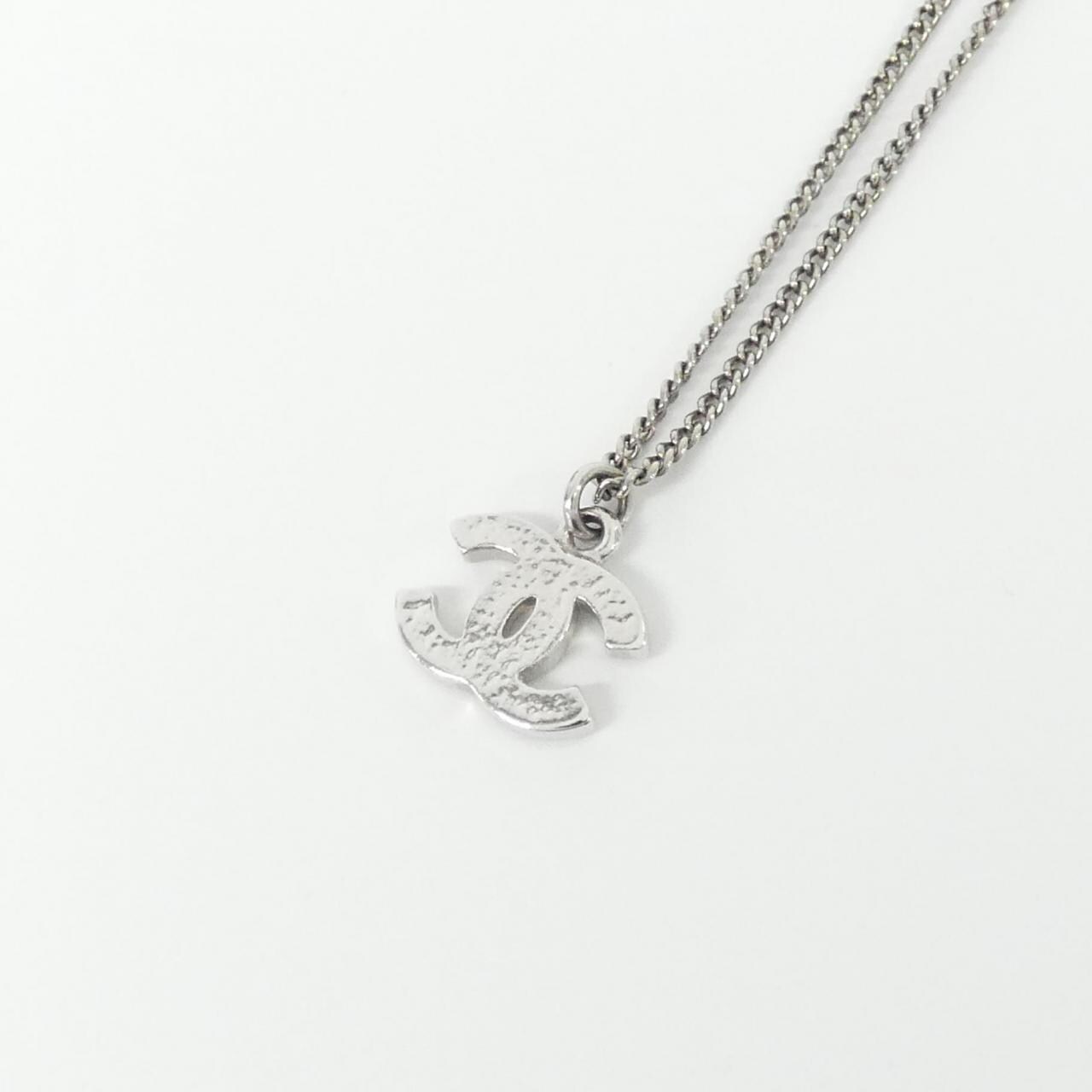 CHANEL 28942 necklace