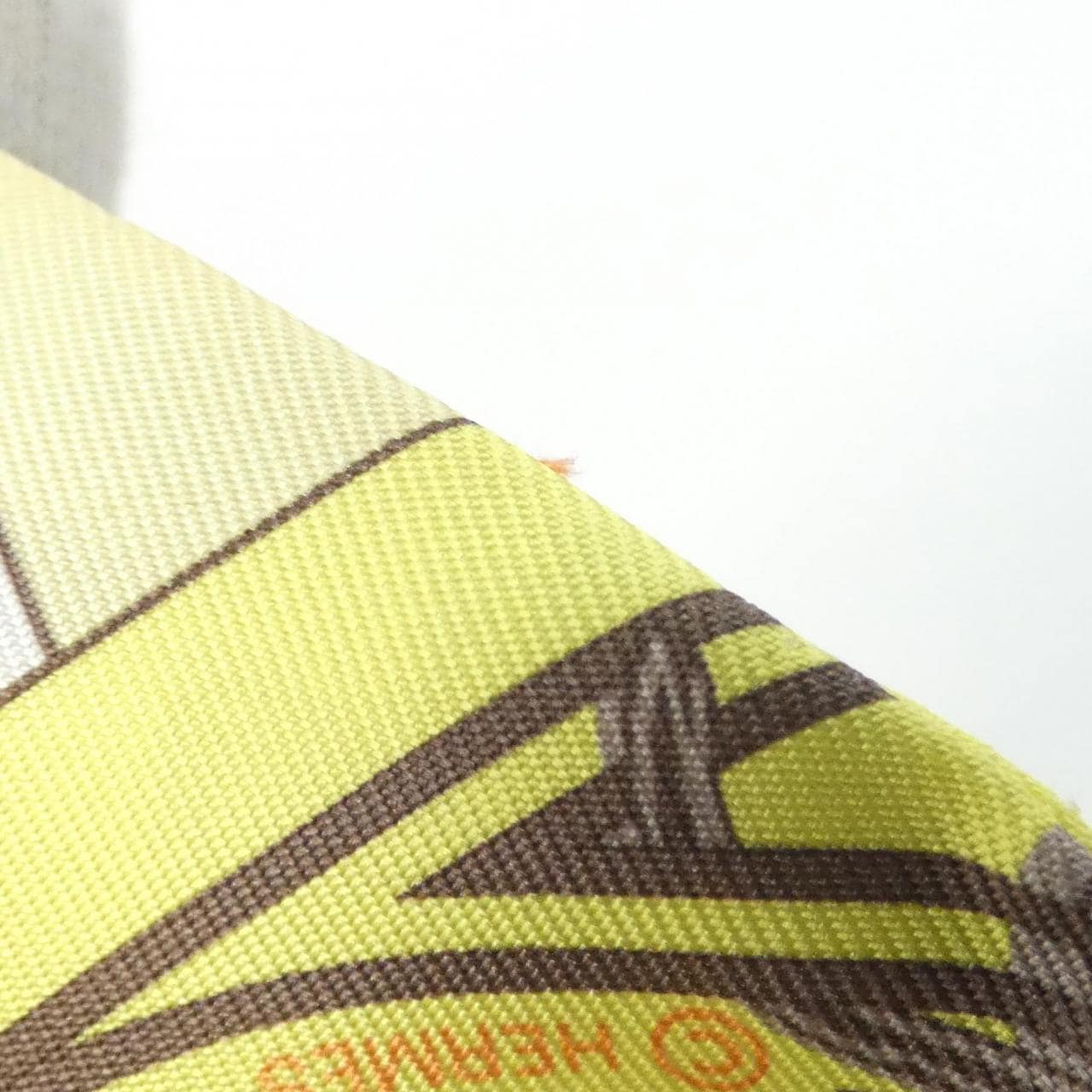 エルメス CHEVAL PHOENIX ツイリー 062861S スカーフ