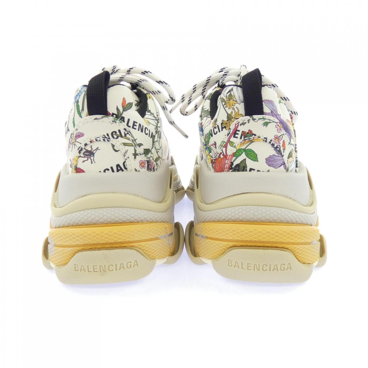 バレンシアガ BALENCIAGA GUCCI 677195 TRIPLE S スニーカー