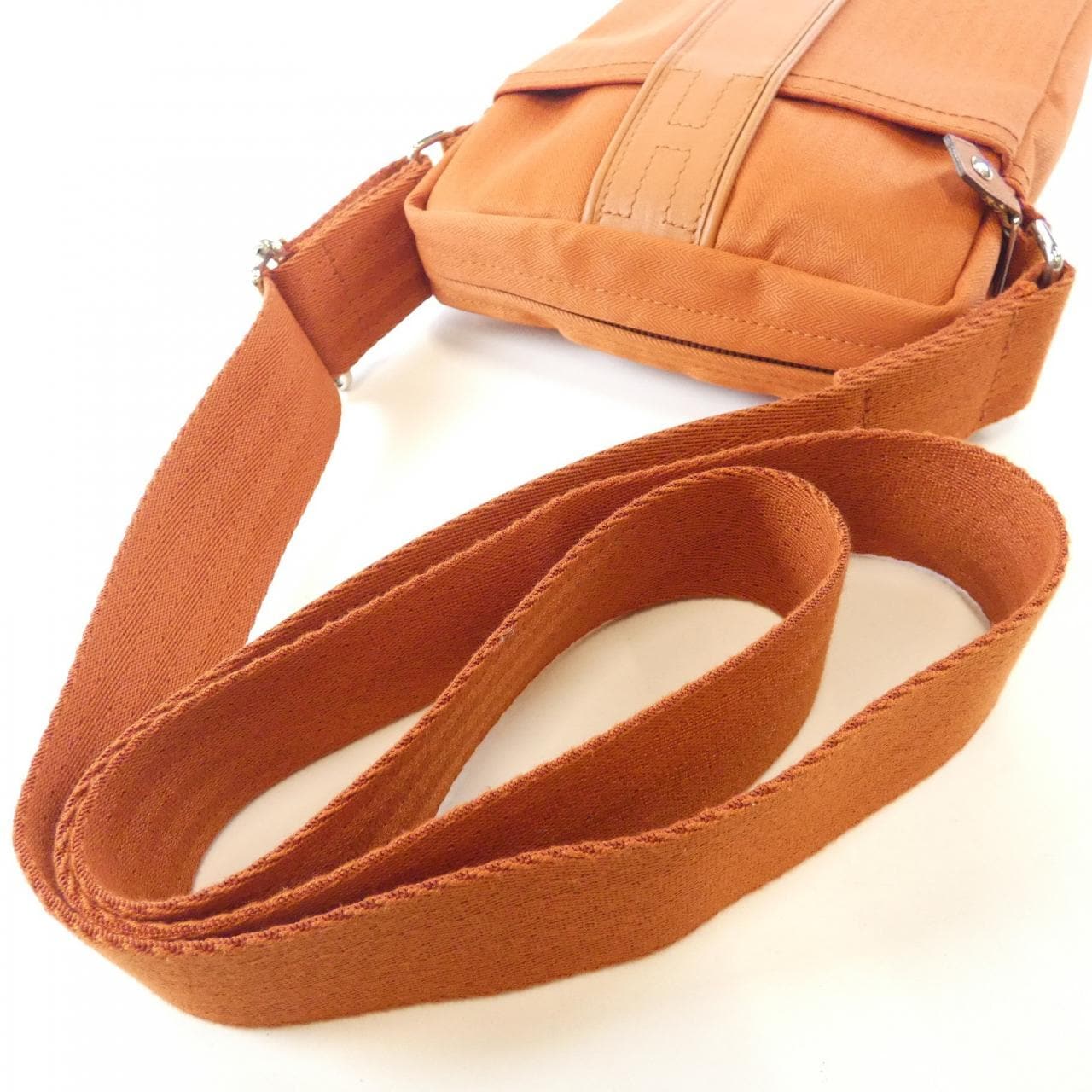 エルメス アカプルコ ポシェット バンドリエール MM 047614CK ショルダーバッグ