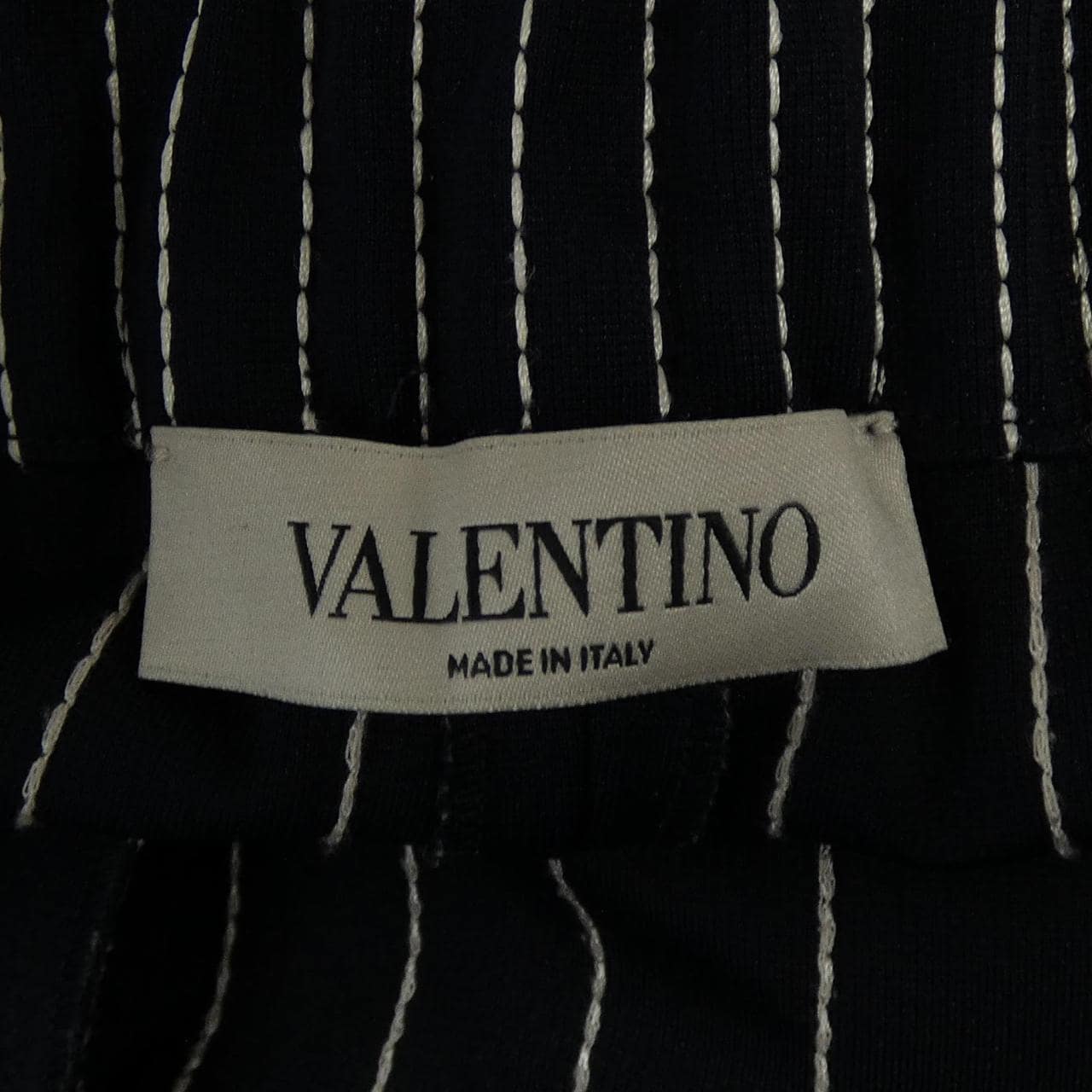 ヴァレンティノ VALENTINO パンツ