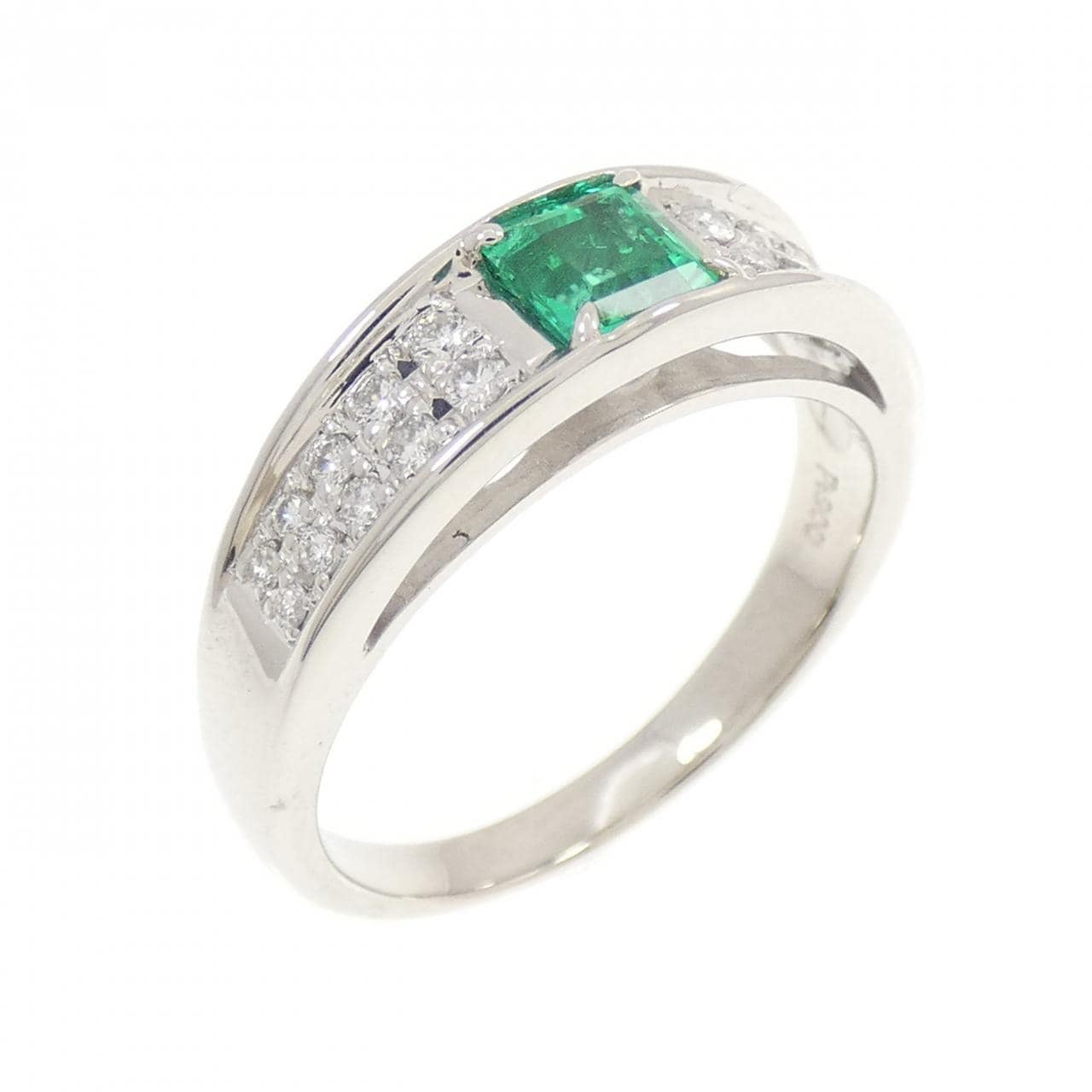PT900 エメラルド リング 0.44CT