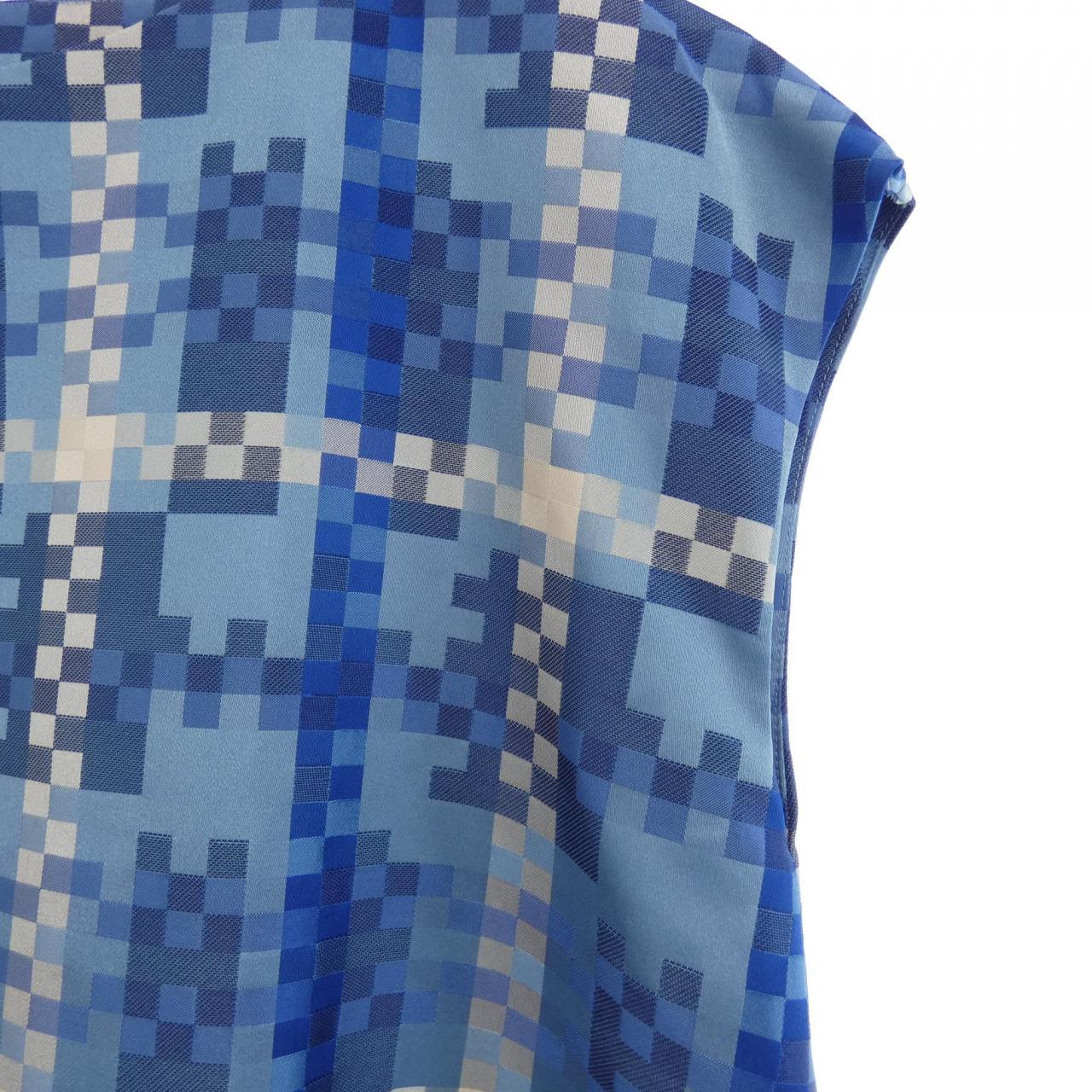 ヴィヴィアンウエストウッドレッド Vivienne Westwood RE ワンピース