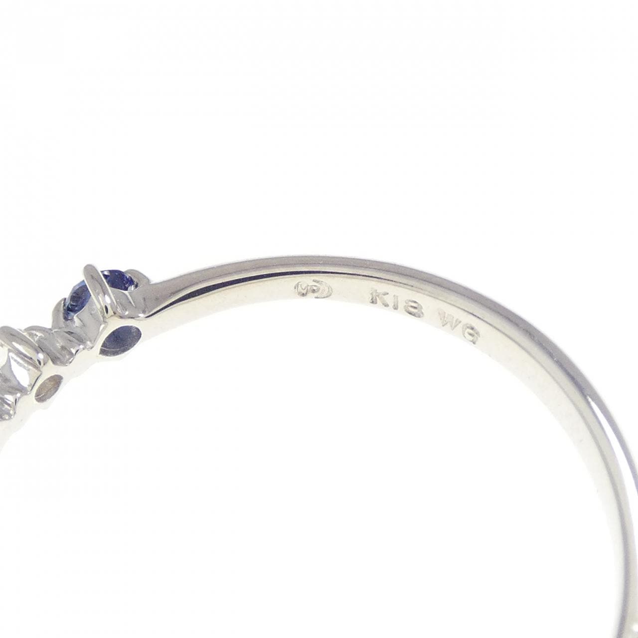 Tasaki colored stone ring
