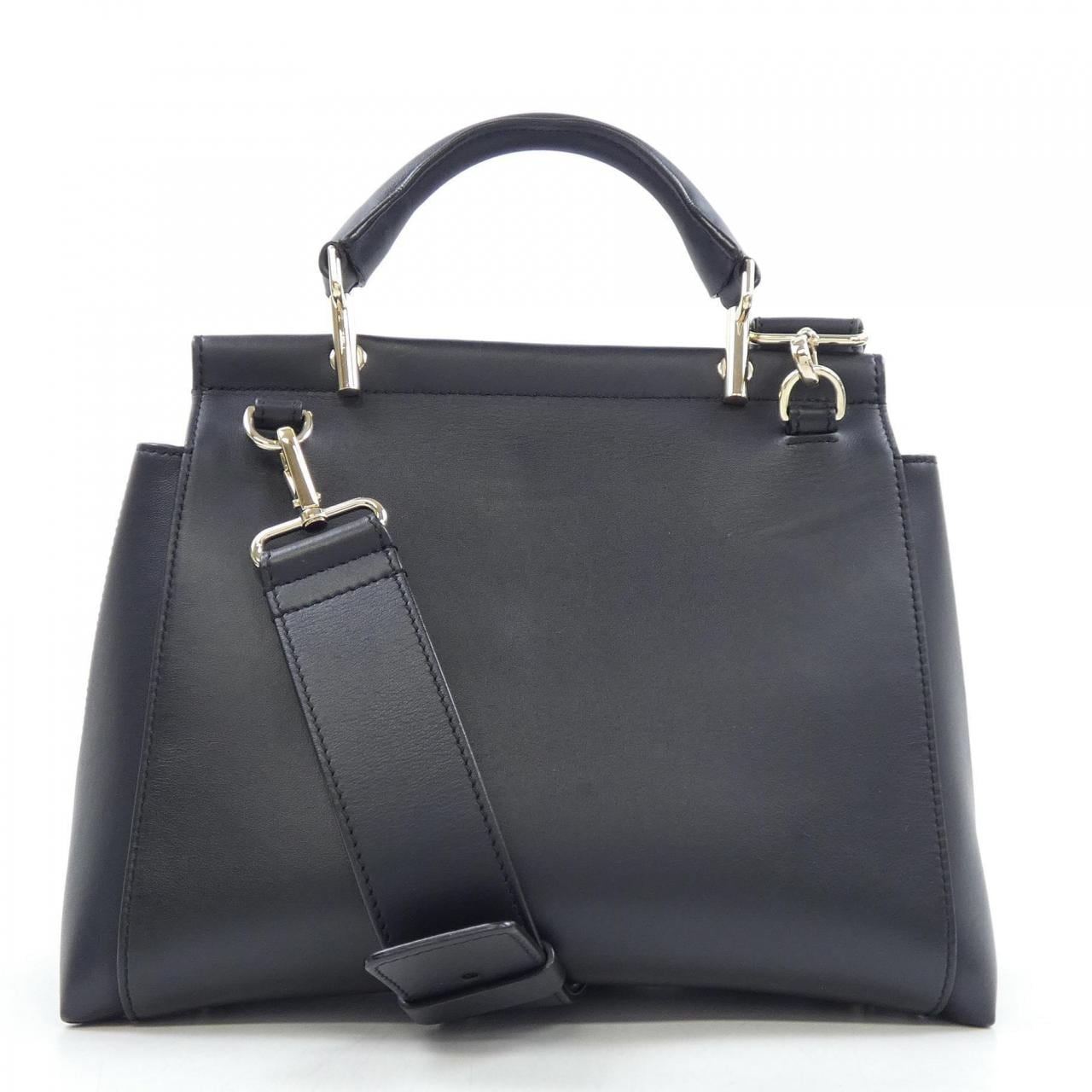 ロジェヴィヴィエ ROGER VIVIER BAG